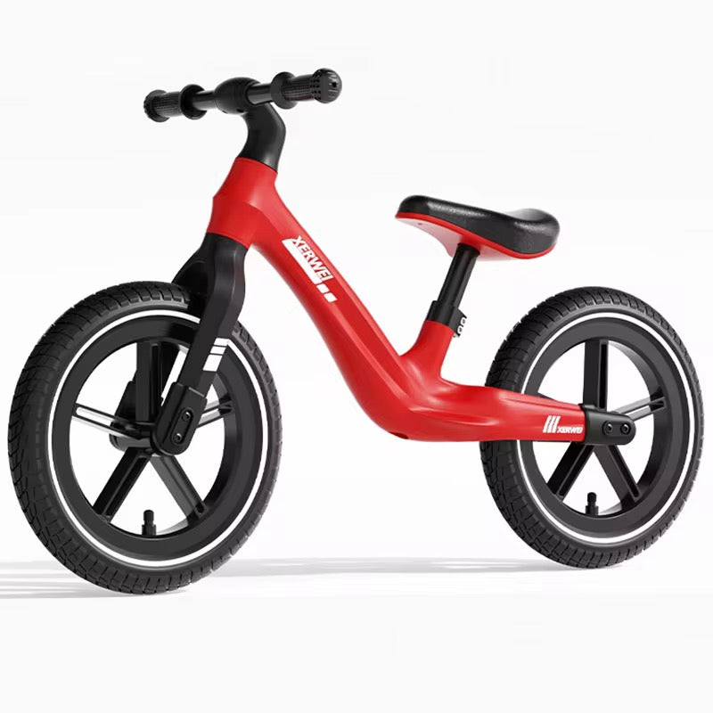 Skrejritenis XERWEI "sarkans"