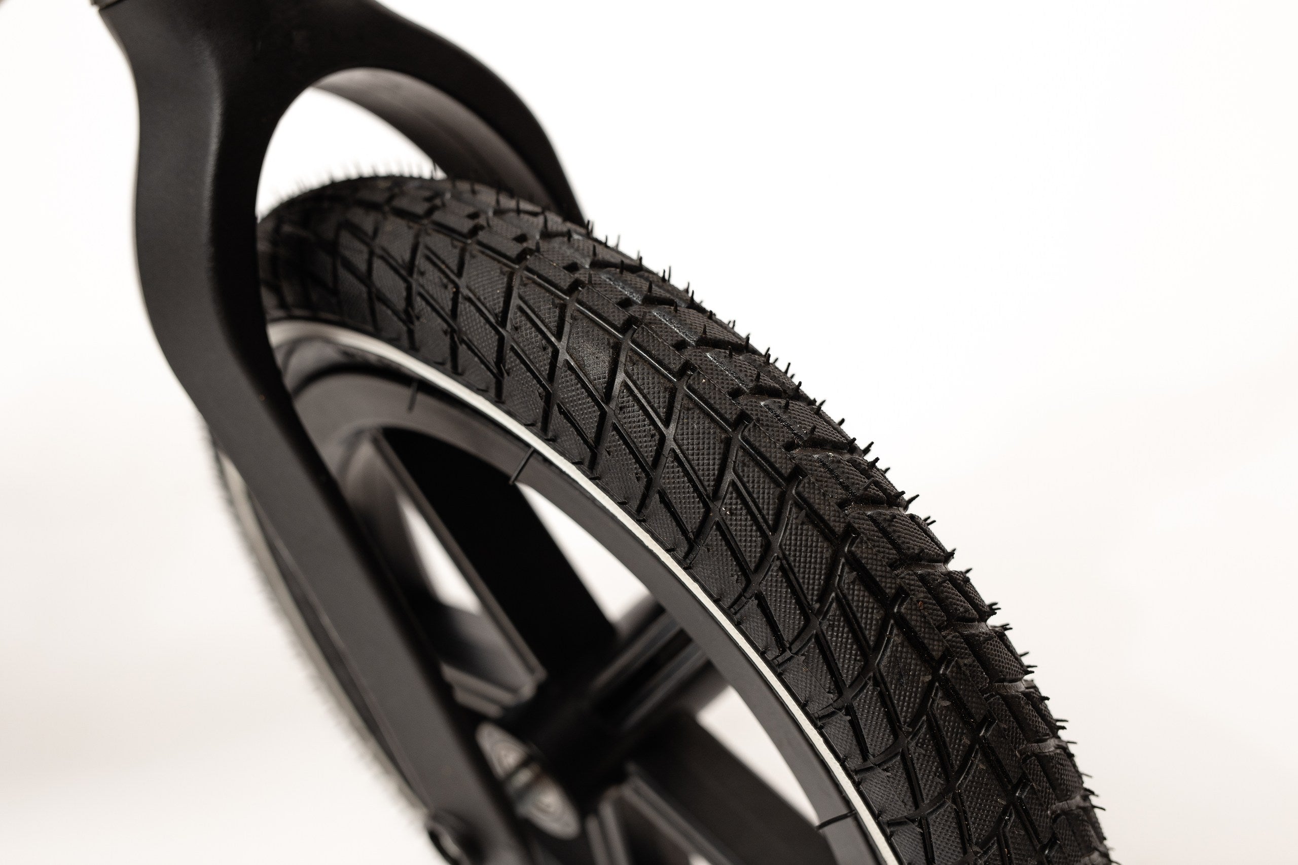 Skrejritenis XERWEI "bēšs"