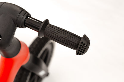 Skrejritenis XERWEI "sarkans"