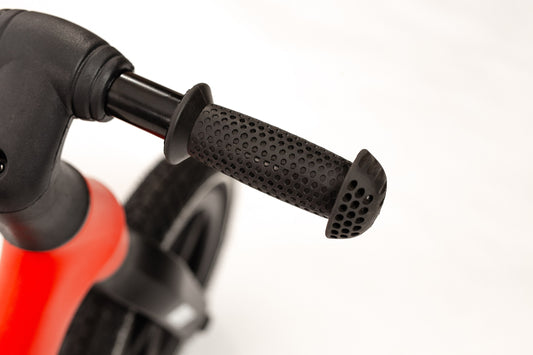 Skrejritenis XERWEI "sarkans"